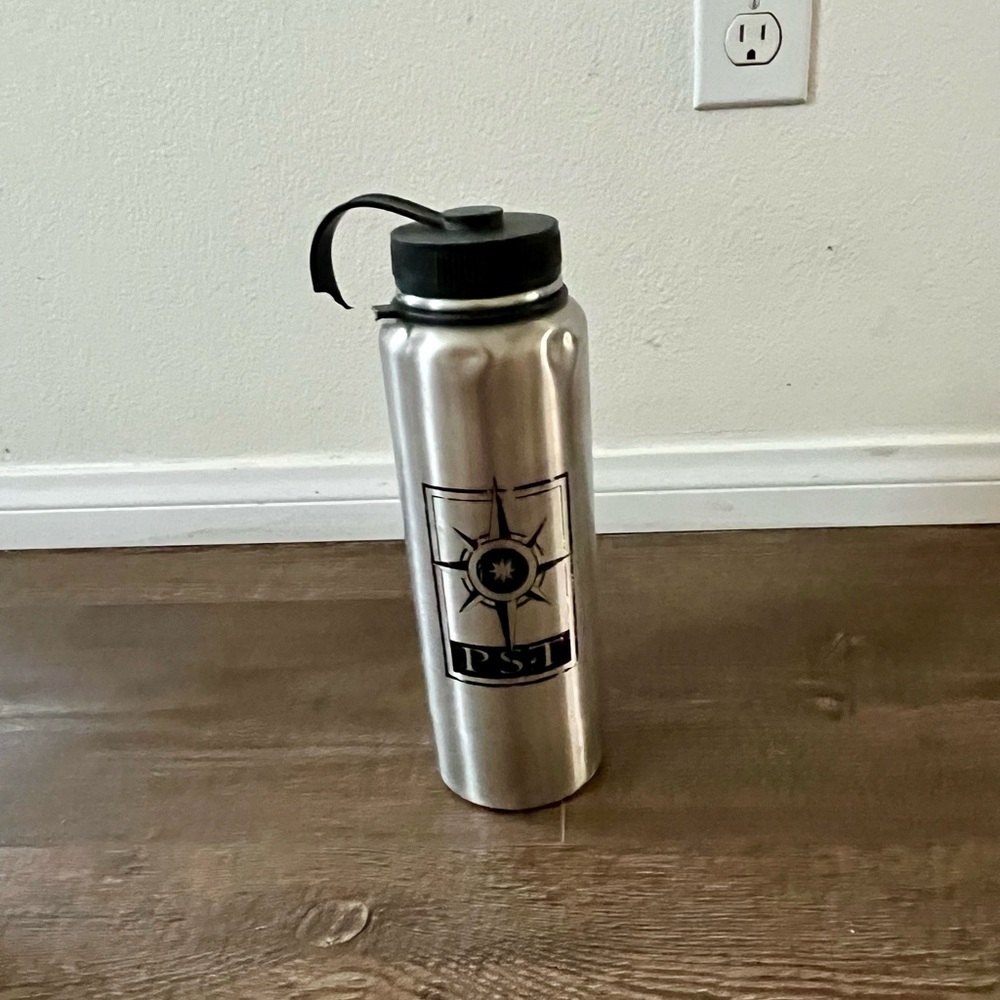 Silver Stainless Steel Water Bottle